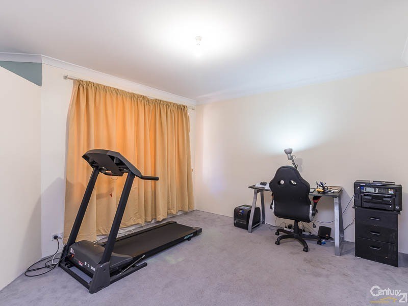 14 Cayman Place, Kenwick WA 6107