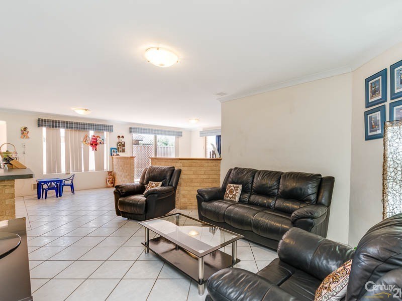 14 Cayman Place, Kenwick WA 6107