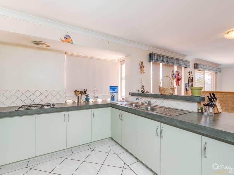 14 Cayman Place, Kenwick WA 6107