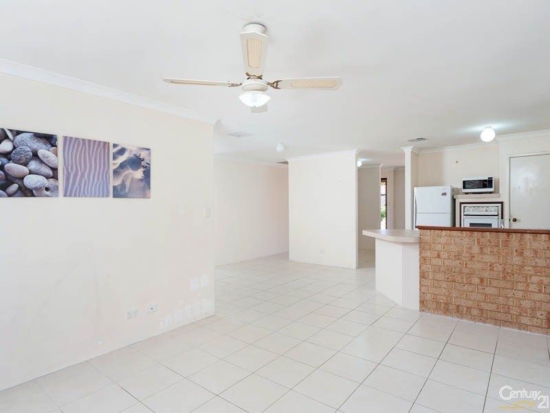 35 Barraberry Retreat, Canning Vale WA 6155