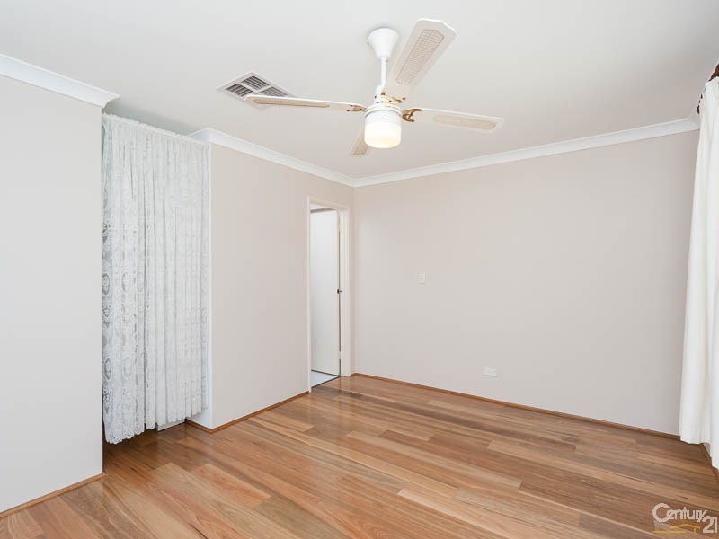 35 Barraberry Retreat, Canning Vale WA 6155