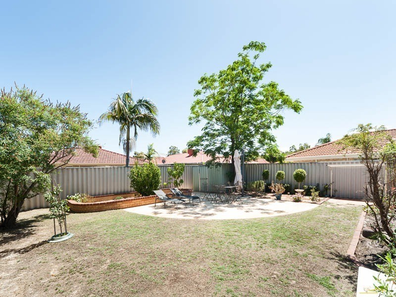 35 Barraberry Retreat, Canning Vale WA 6155