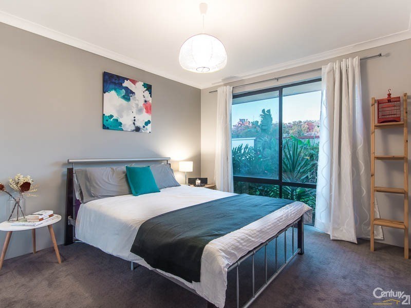 50 Vanderlin Crescent, Ridgewood WA 6030