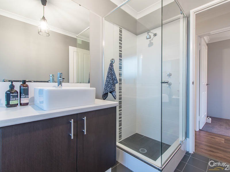 50 Vanderlin Crescent, Ridgewood WA 6030