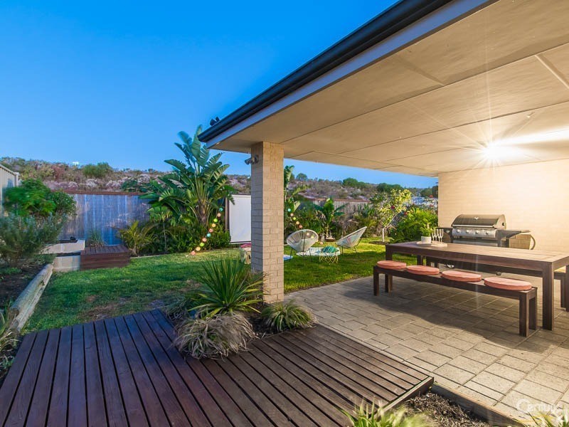 50 Vanderlin Crescent, Ridgewood WA 6030