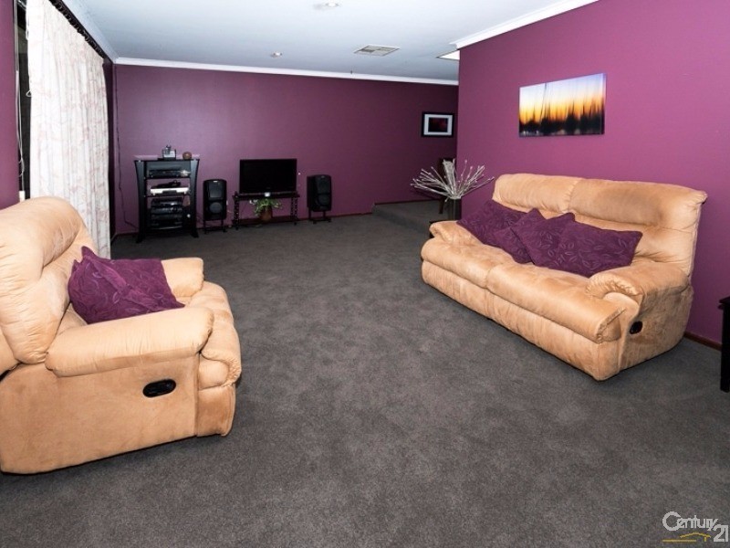 60 Evelyn Street, Gosnells WA 6110