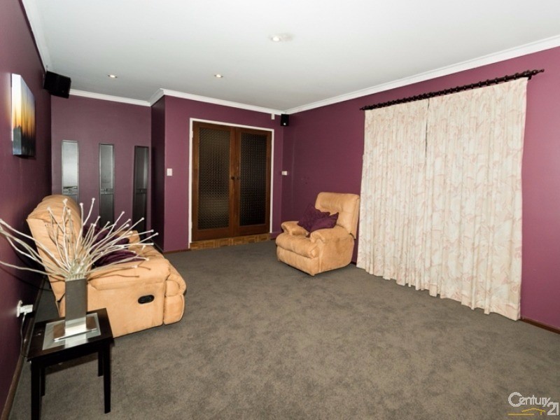 60 Evelyn Street, Gosnells WA 6110