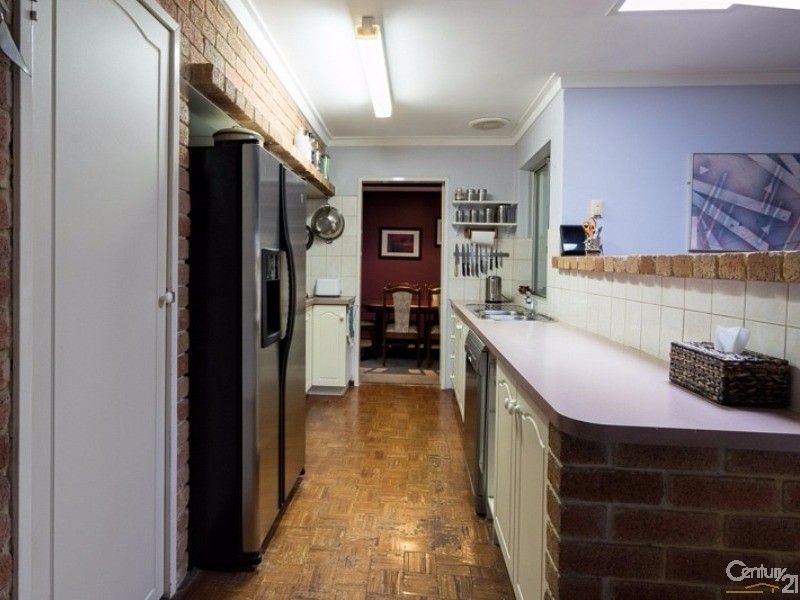 60 Evelyn Street, Gosnells WA 6110