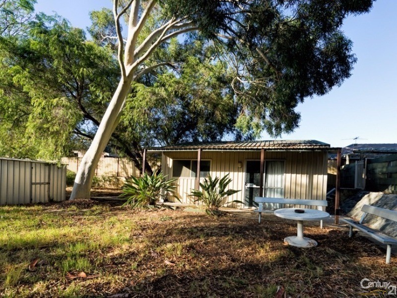 60 Evelyn Street, Gosnells WA 6110