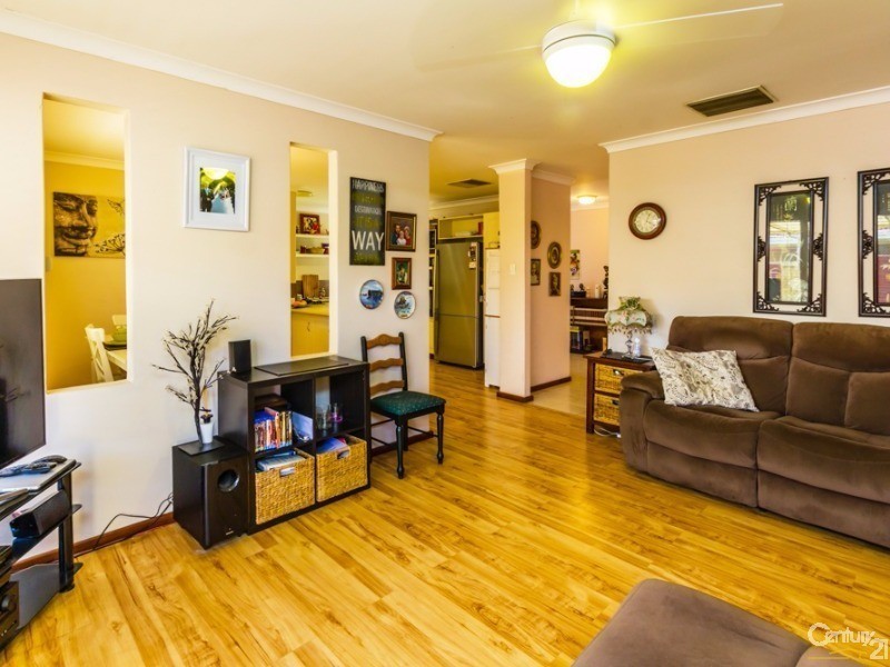 10/18 Heron Place, Maddington WA 6109