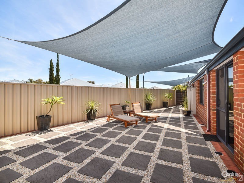 46 Whiteman Crescent, Bertram WA 6167