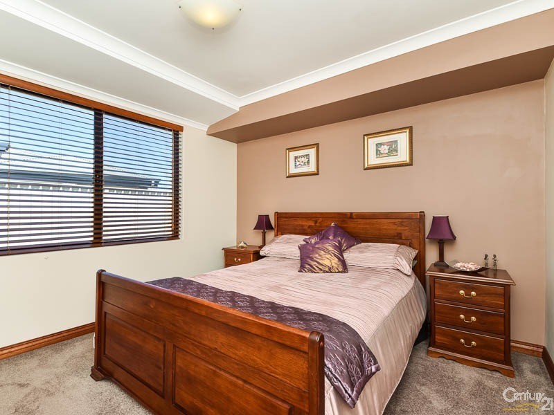 46 Whiteman Crescent, Bertram WA 6167
