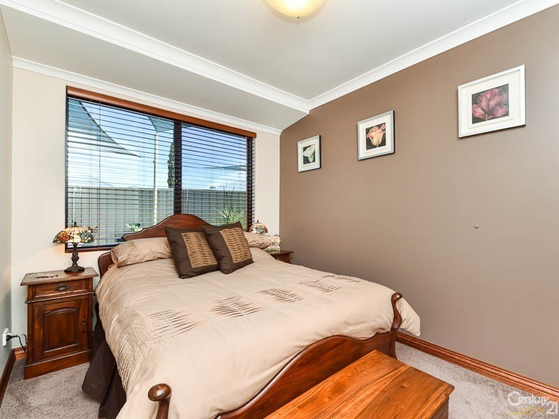 46 Whiteman Crescent, Bertram WA 6167