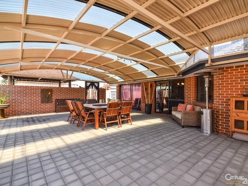 46 Whiteman Crescent, Bertram WA 6167