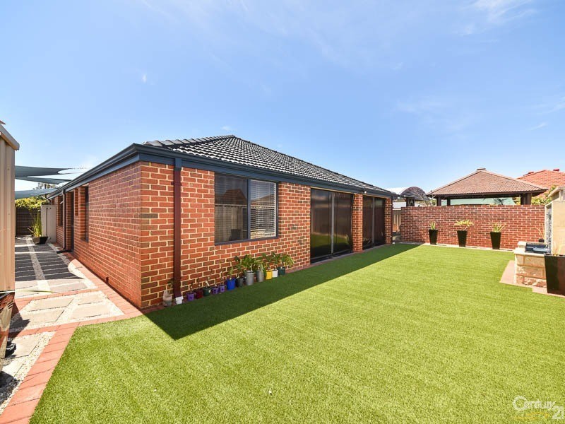 46 Whiteman Crescent, Bertram WA 6167