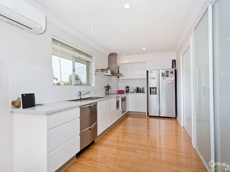 18 Recreation Drive, Shoalwater WA 6169