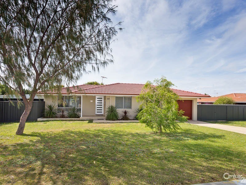 18 Recreation Drive, Shoalwater WA 6169