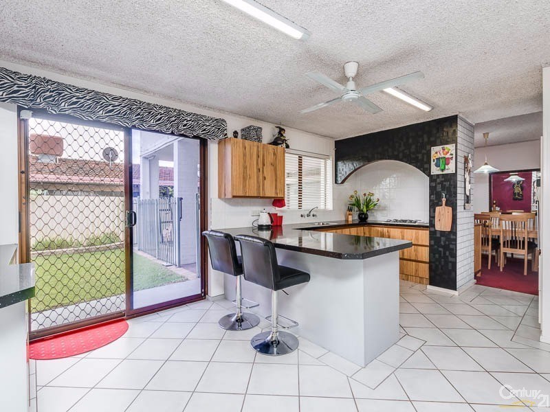 9 Camborne Way, Thornlie WA 6108
