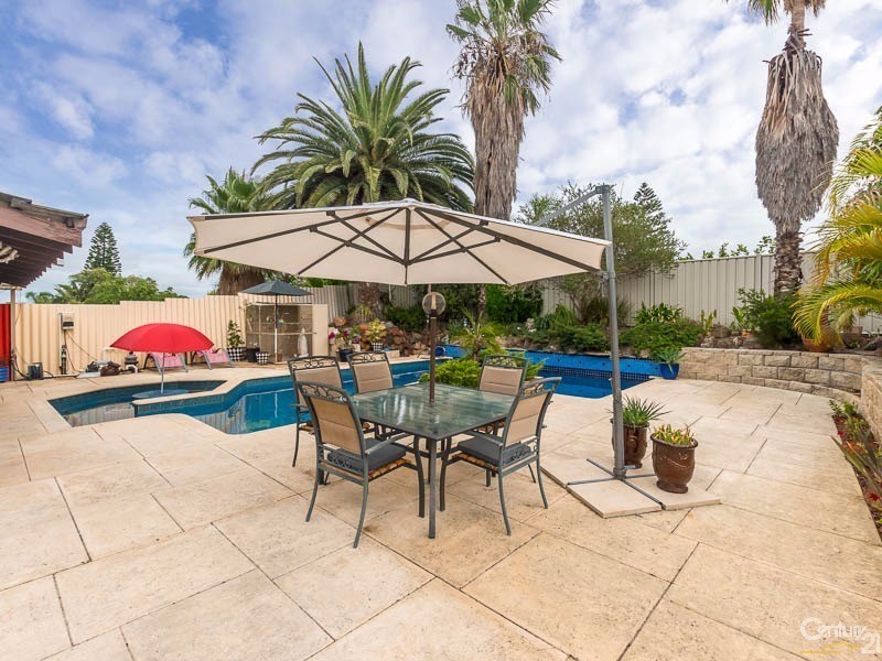 9 Camborne Way, Thornlie WA 6108