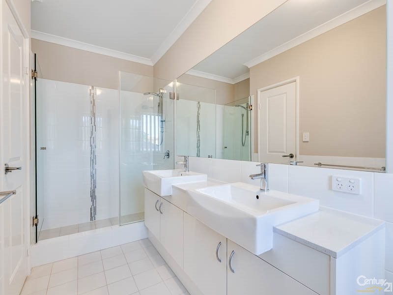 19 Axon Avenue, Victoria Park WA 6100