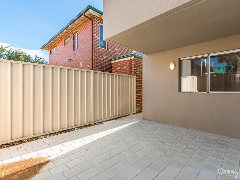 19 Axon Avenue, Victoria Park WA 6100