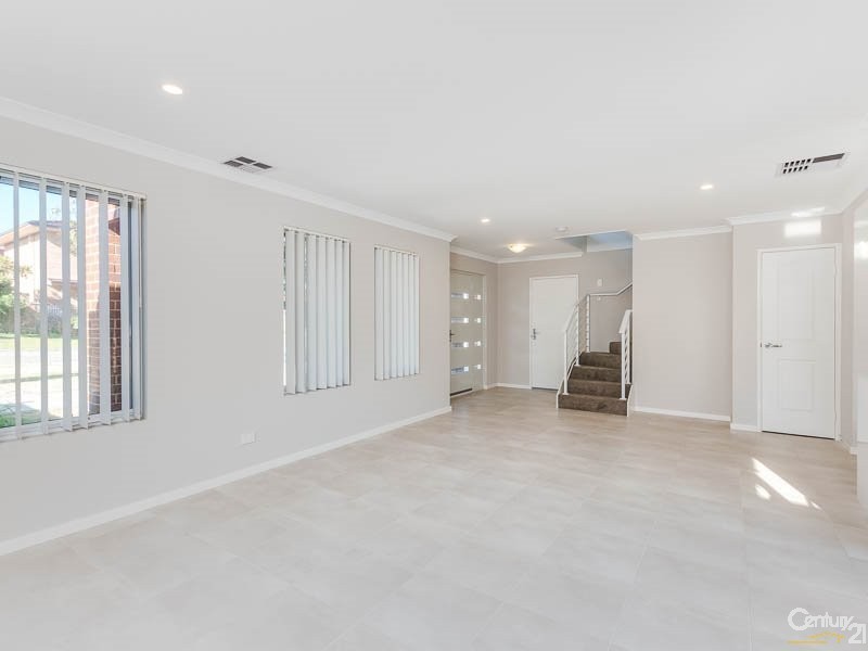 21 Axon Avenue, Victoria Park WA 6100