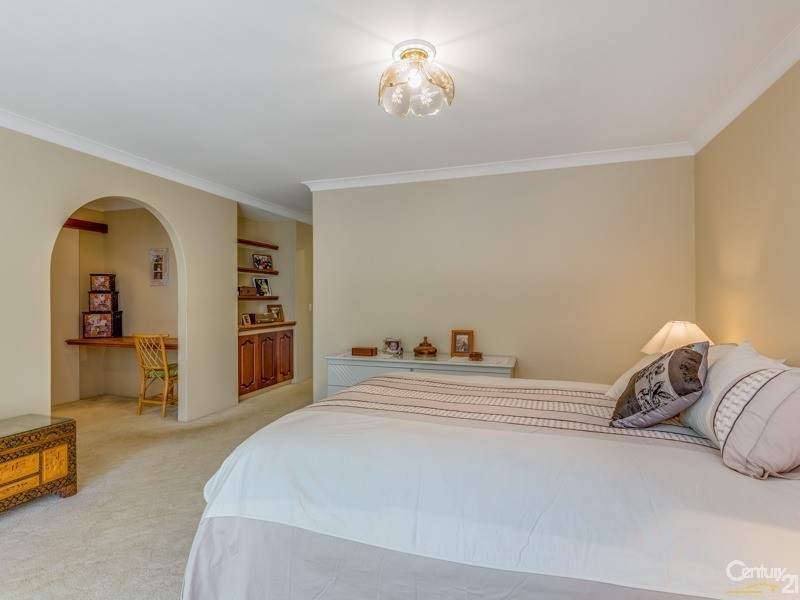 6 Cain Place, Leeming WA 6149