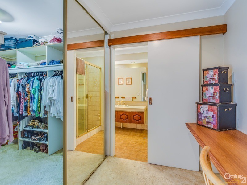 6 Cain Place, Leeming WA 6149