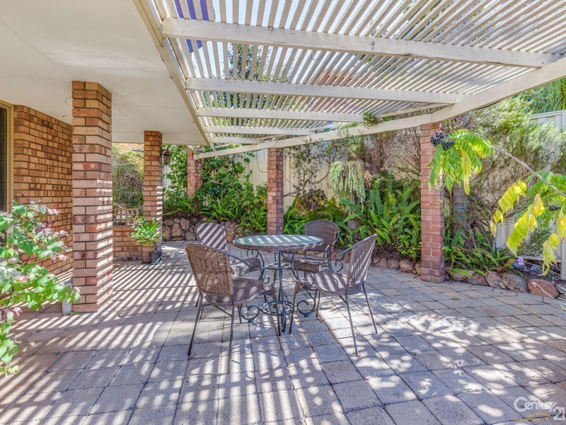 6 Cain Place, Leeming WA 6149