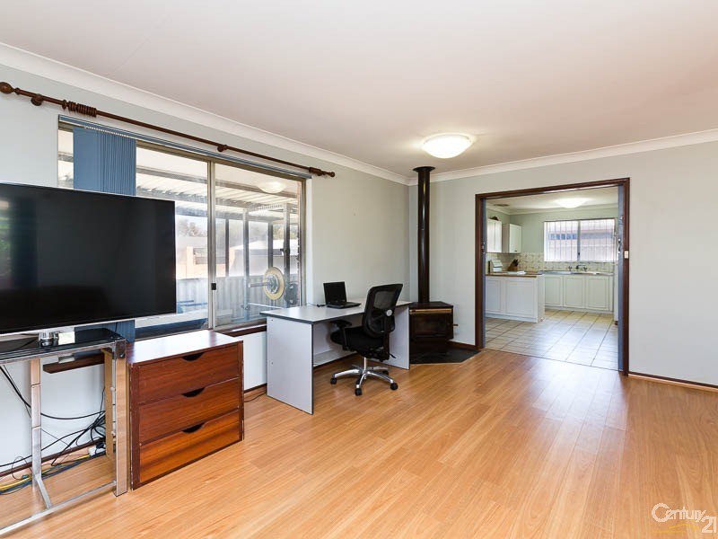 24 Bishop Road, Middle Swan WA 6056