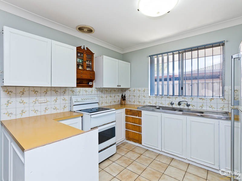 24 Bishop Road, Middle Swan WA 6056