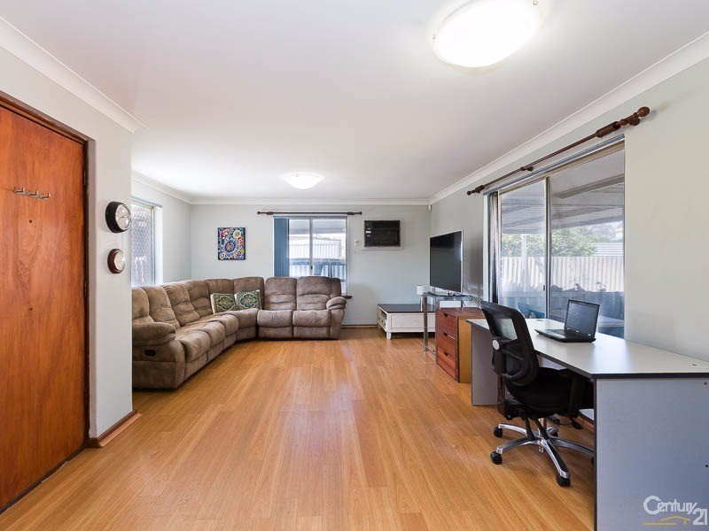 24 Bishop Road, Middle Swan WA 6056