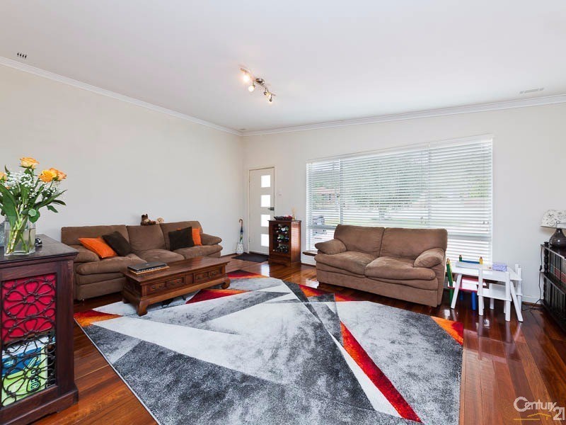 42 Linton Street North, Byford WA 6122