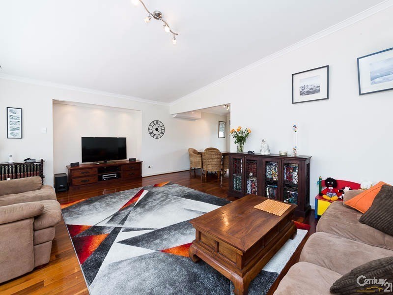 42 Linton Street North, Byford WA 6122
