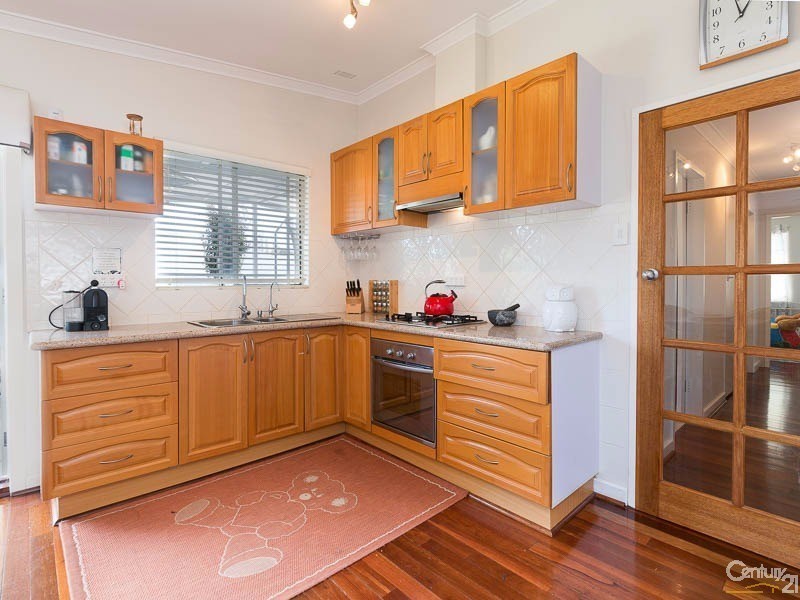 42 Linton Street North, Byford WA 6122