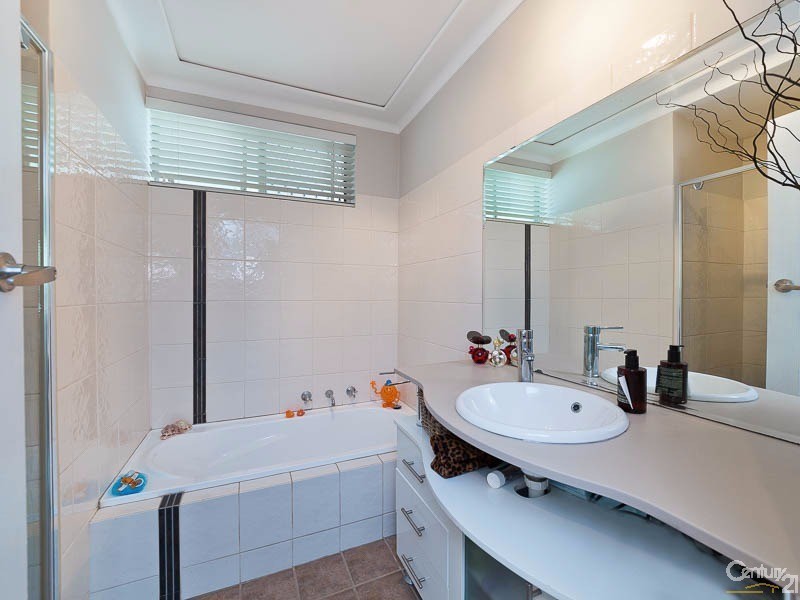42 Linton Street North, Byford WA 6122