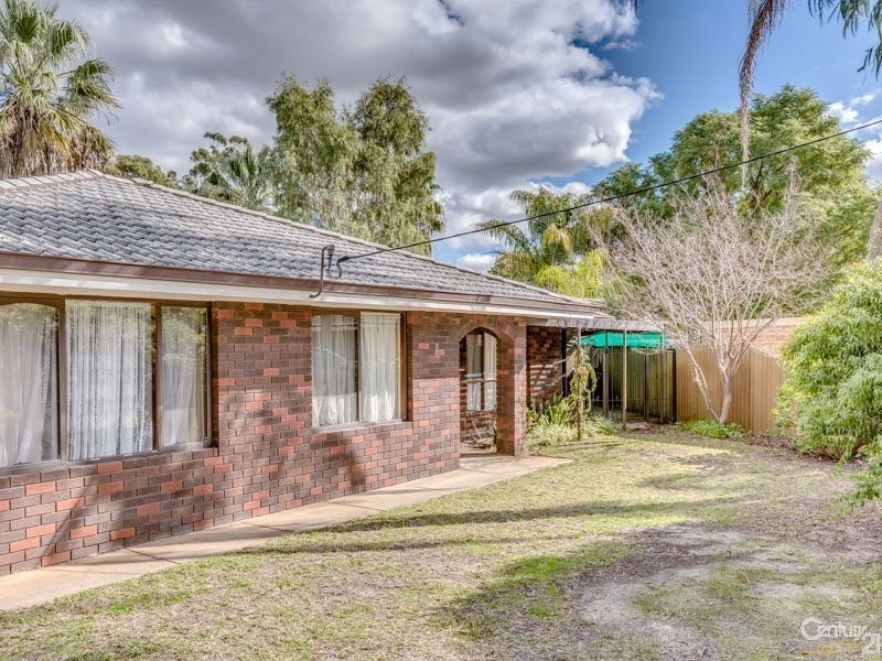 8 Sands Court, Huntingdale WA 6110