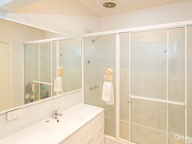 17 Reddington Way, Brentwood WA 6153