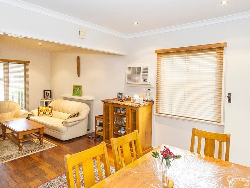 17 Reddington Way, Brentwood WA 6153