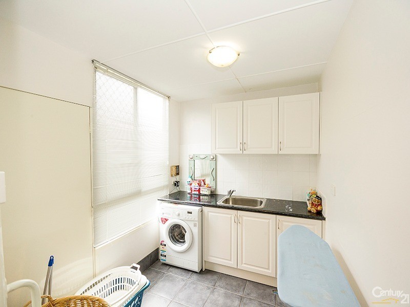 17 Reddington Way, Brentwood WA 6153