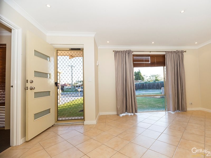 9 Piesse Place, Seville Grove WA 6112