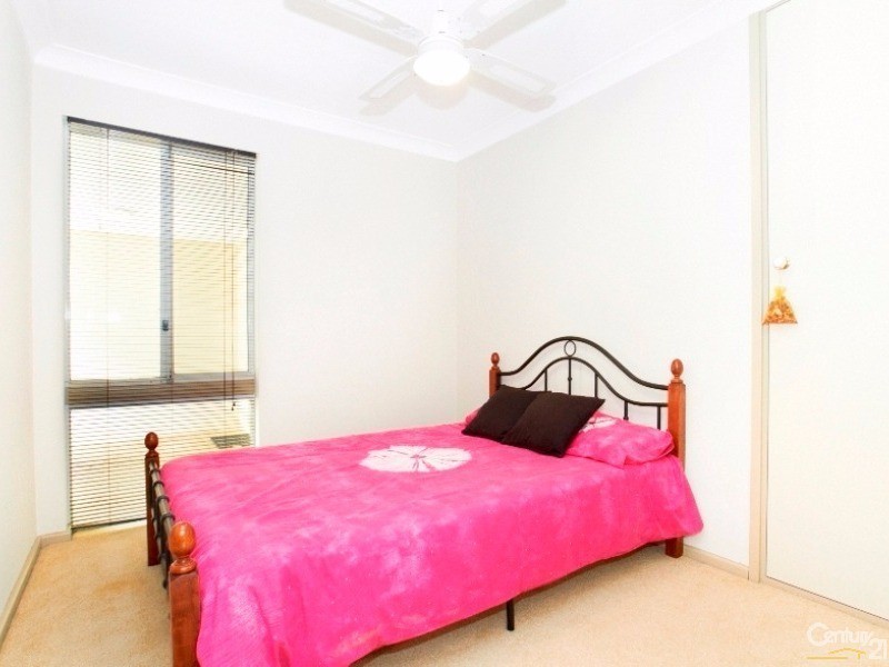 14 Gosnells Road East, Martin WA 6110