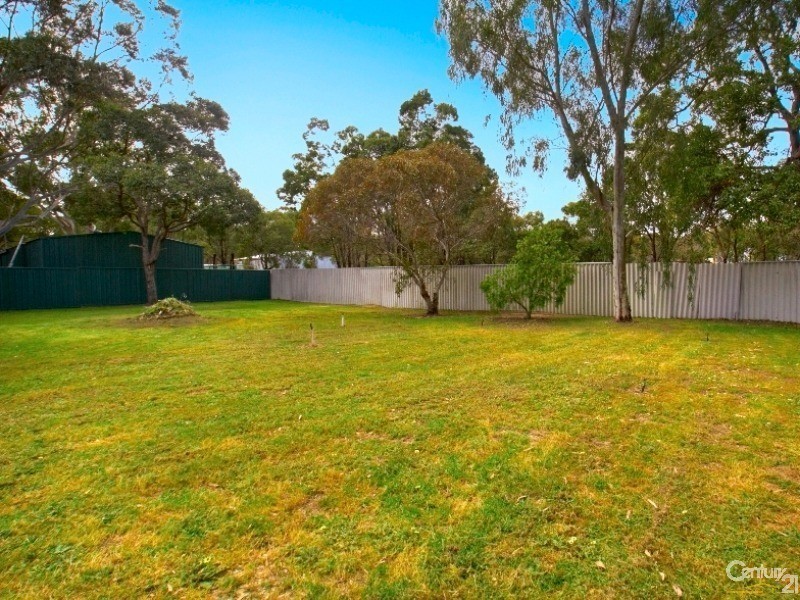 14 Gosnells Road East, Martin WA 6110