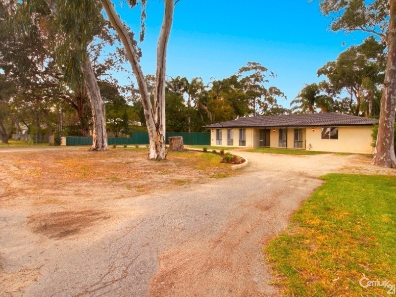 14 Gosnells Road East, Martin WA 6110