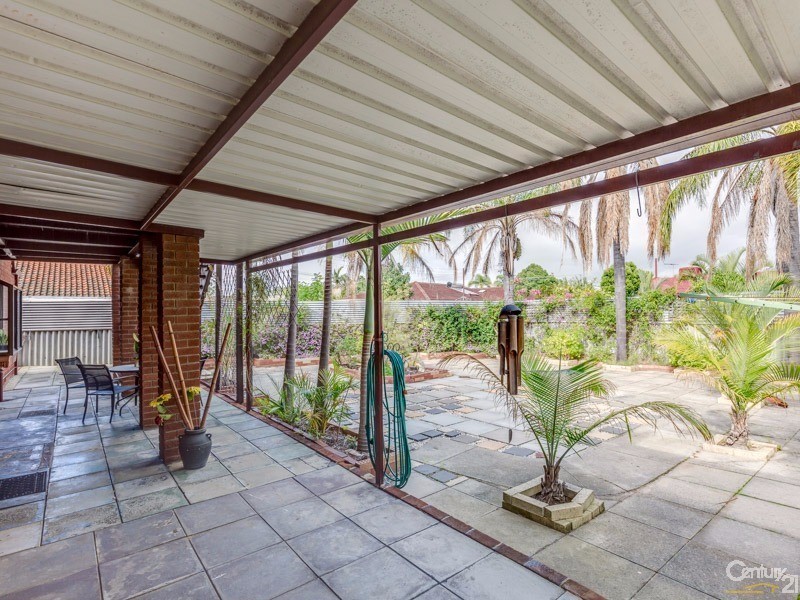 19 Nutley Street, Maddington WA 6109