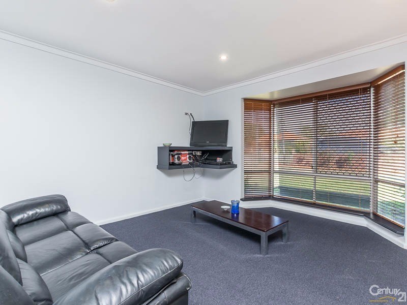 8a Jupiter Street, Carlisle WA 6101