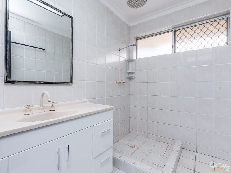 8a Jupiter Street, Carlisle WA 6101