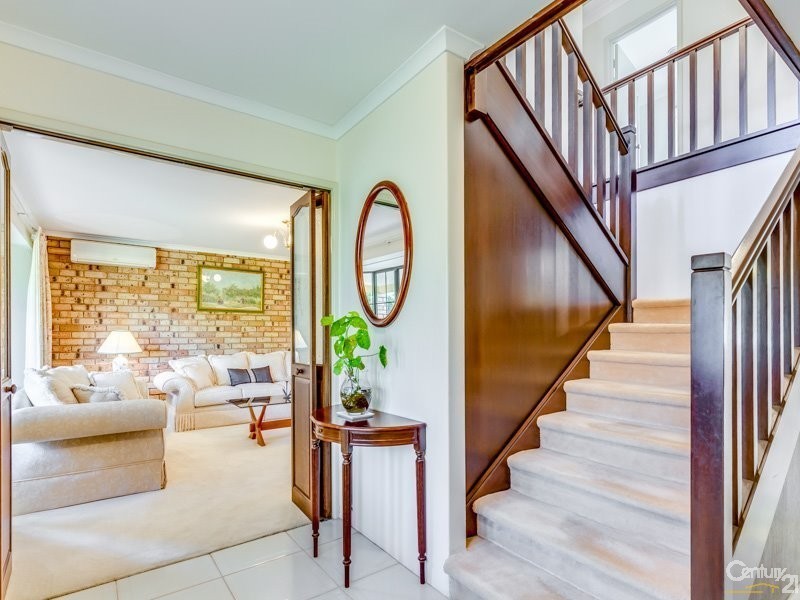 4 Peak Court, Leeming WA 6149