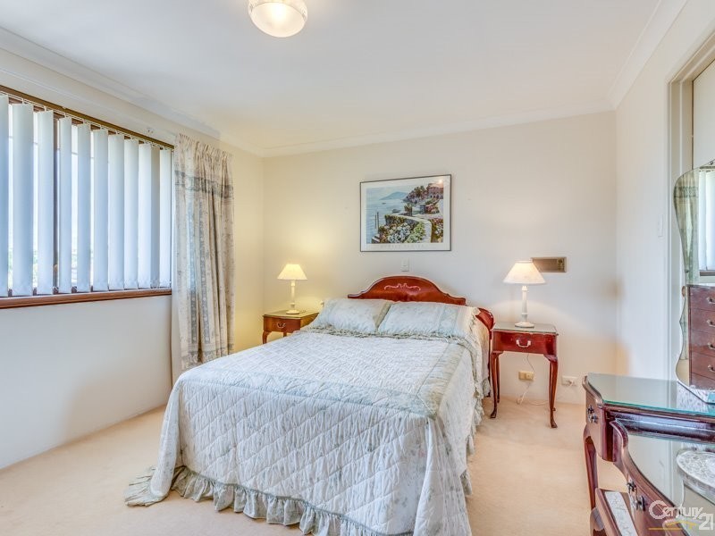 4 Peak Court, Leeming WA 6149