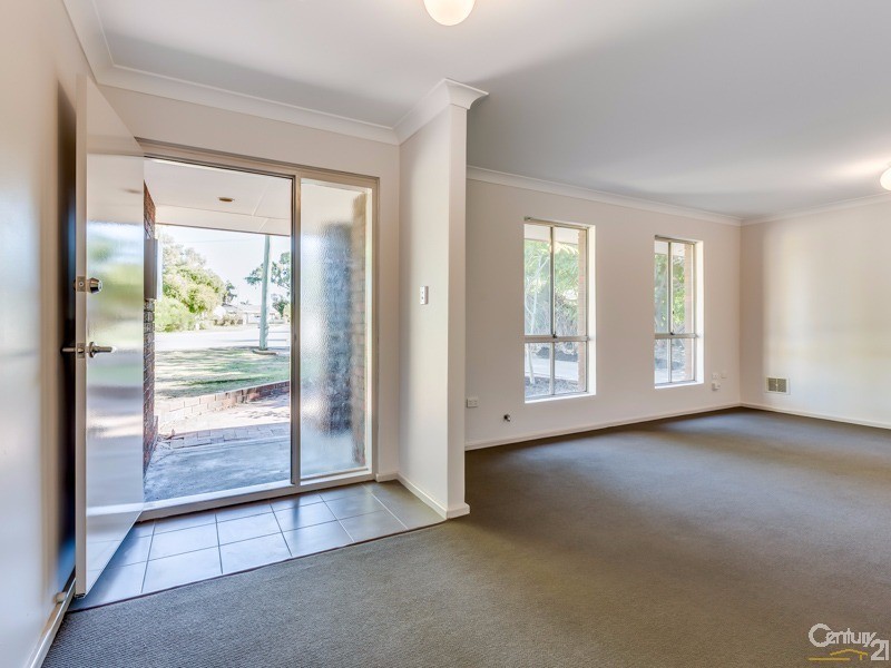 16 Fagence Way, Thornlie WA 6108